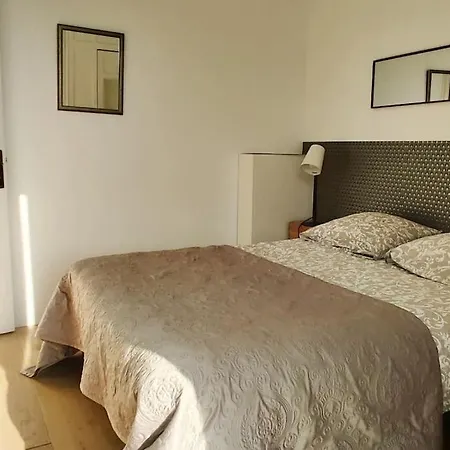 Floor Nest, Balcony Close To Sea And Old-town